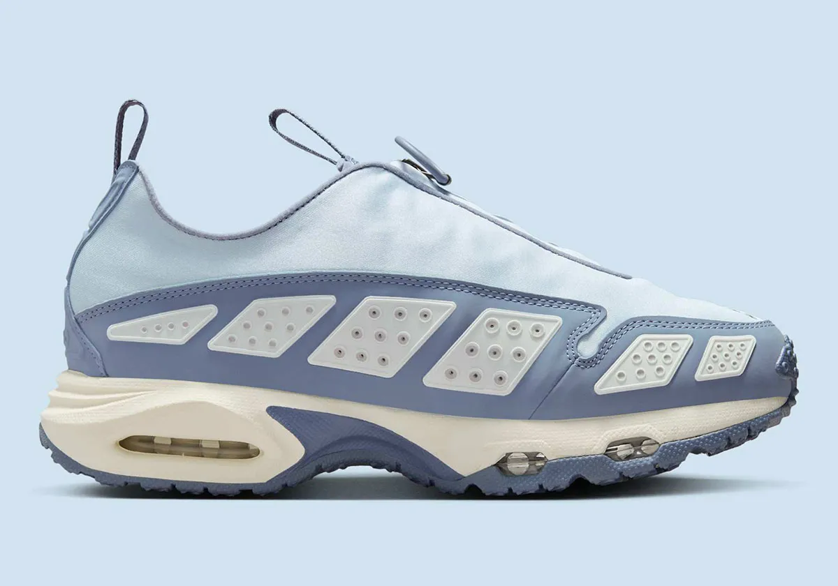 Nike Air Max Sunder Blue Tint 2 La Nike Air Max Sunder « Blue Tint » arrivera en avril 2025