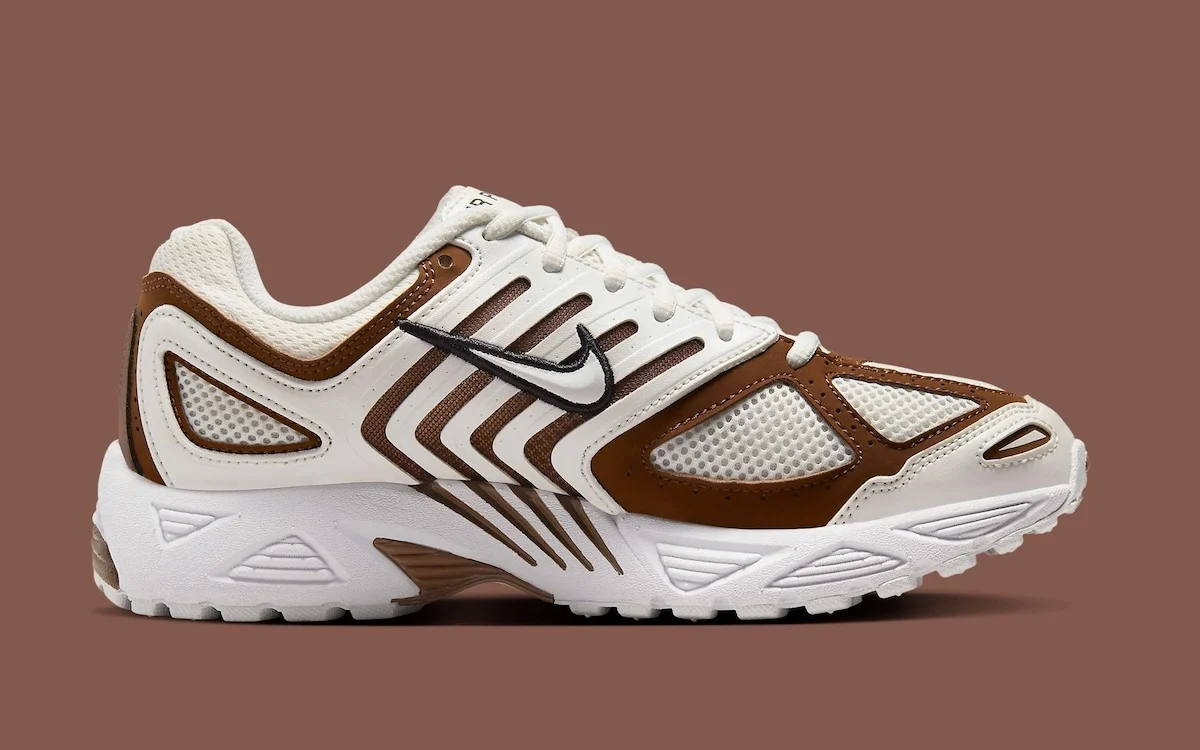 La Nike Air Pegasus 2K5 « Coffee Craze » offre d'élégantes nuances de marron pour l'été