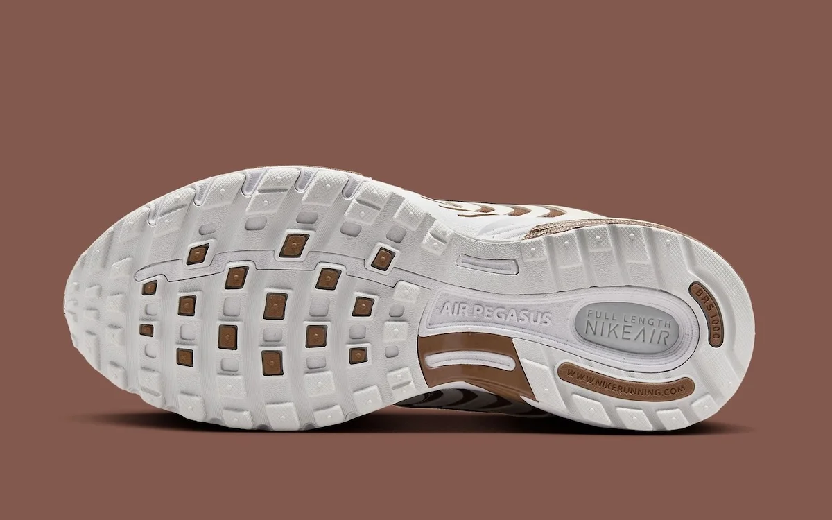 La Nike Air Pegasus 2K5 « Coffee Craze » offre d'élégantes nuances de marron pour l'été