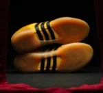 La basket « Ballerina » de Bad Bunny pour adidas Originals célèbre l'héritage portoricain