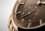 A. Lange Sohne ODYSSEUS Honeygold 0 A. Lange & Söhne ODYSSEUS Honeygold illumine le firmament horloger avec son élégance sportive incomparable