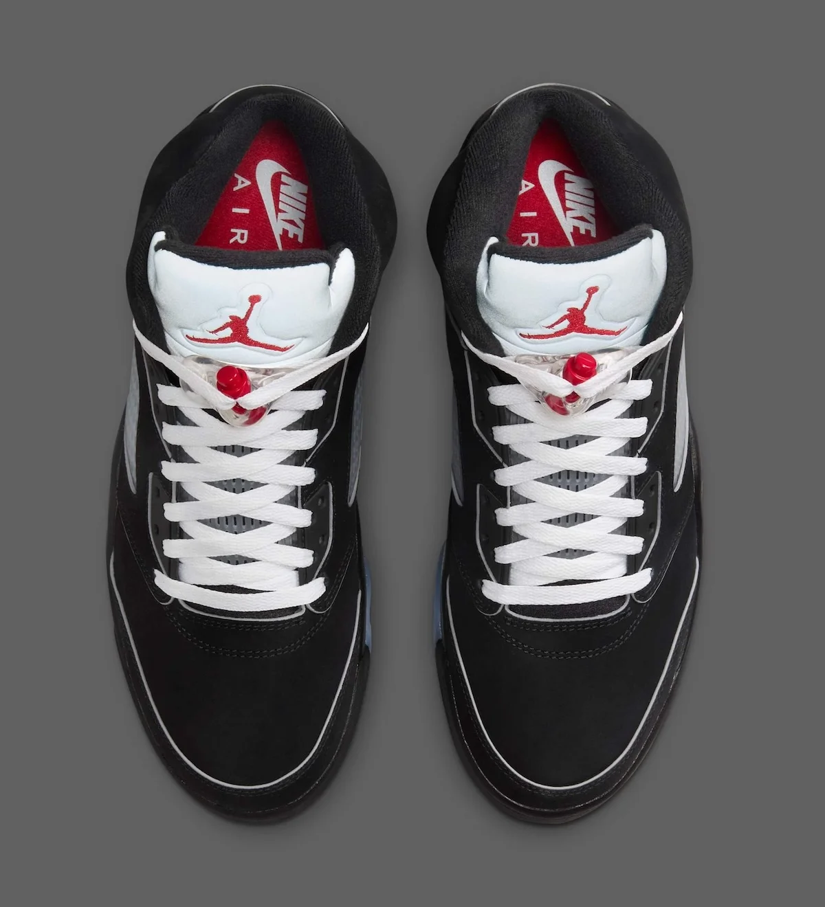 Air Jordan 5 Retro Black Metallic Reimagined Restock 3 Nike réédite la Air Jordan 5 Retro Black Metallic Reimagined lors de l'événement « Three Days of Heat »