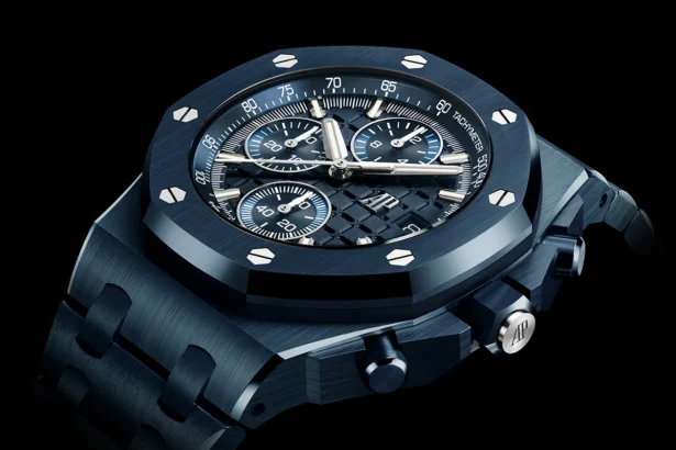 Pour les 150 ans d’Audemars Piguet : la céramique « Bleu Nuit, Nuage 50 » fait sensation et explose les codes des montres de luxe