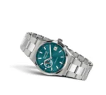 Eberhard Co. CONTODAT Automatic 0 La nouvelle collection CONTODAT d’Eberhard & Co. fait revivre l'esprit des années 70 avec son bracelet intégré