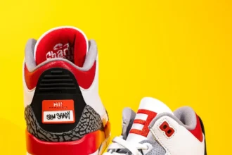Découvrez les nouvelles images de la très rare basket Air Jordan 3 PE Super Bowl 2022 d'Eminem