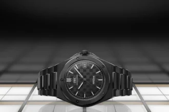 IWC Ingenieur Automatic 42, la révolution en céramique noire