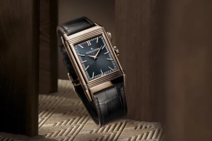 En 2025, la Jaeger-LeCoultre Reverso Tribute Minute Repeater révolutionne à nouveau la haute horlogerie