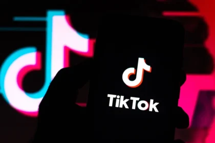 Amazon et le fondateur de OnlyFans se lancent dans la bataille pour racheter TikTok