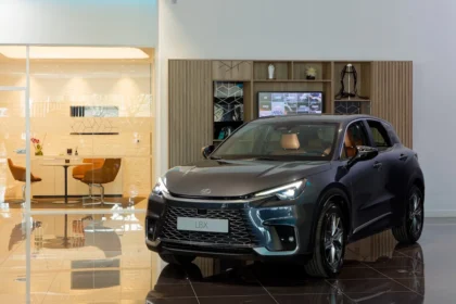Lexus LBX Omotenashi : le luxe japonais à prix canon, la surprise de 2025 ?