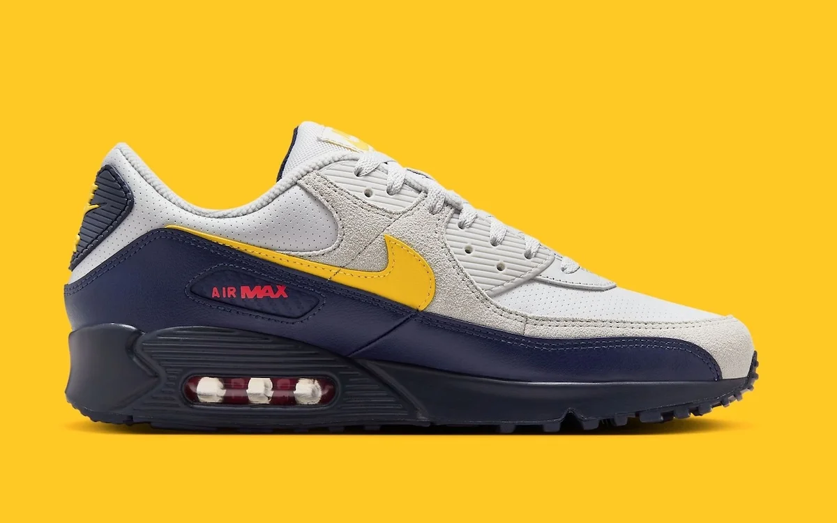 Nike Air Max 90 Tour Yellow 2 30 ans et toujours au top ! La Air Max 90 « Tour Yellow » rend hommage à la course automobile
