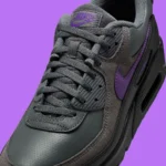 La Nike Air Max 90 « Wild Grape » vient compléter la gamme « Racing Pack » pour l'automne 2025