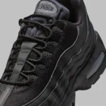 Nike Air Max 95 OG « Triple Black » : retour de la technologie « big bubble » pour le 30e anniversaire