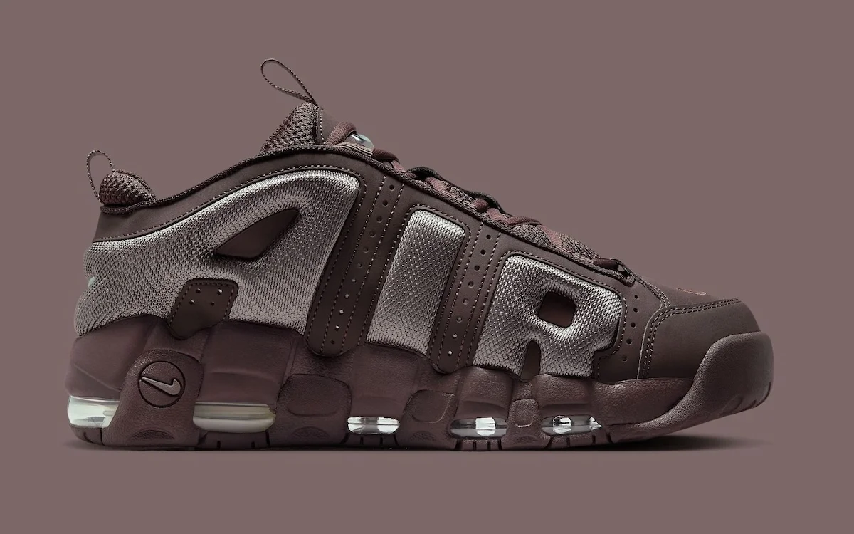 Nike Air More Uptempo Low Baroque Brown 2 La Nike Air More Uptempo Low « Baroque Brown » arrive cet automne