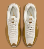 L’iconique Nike Shox R4 « Black and Gold » se métamorphose en version dorée !