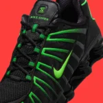 Nike Shox TL « Black Neon » édition 2025. La sneaker cyberpunk ultime ?