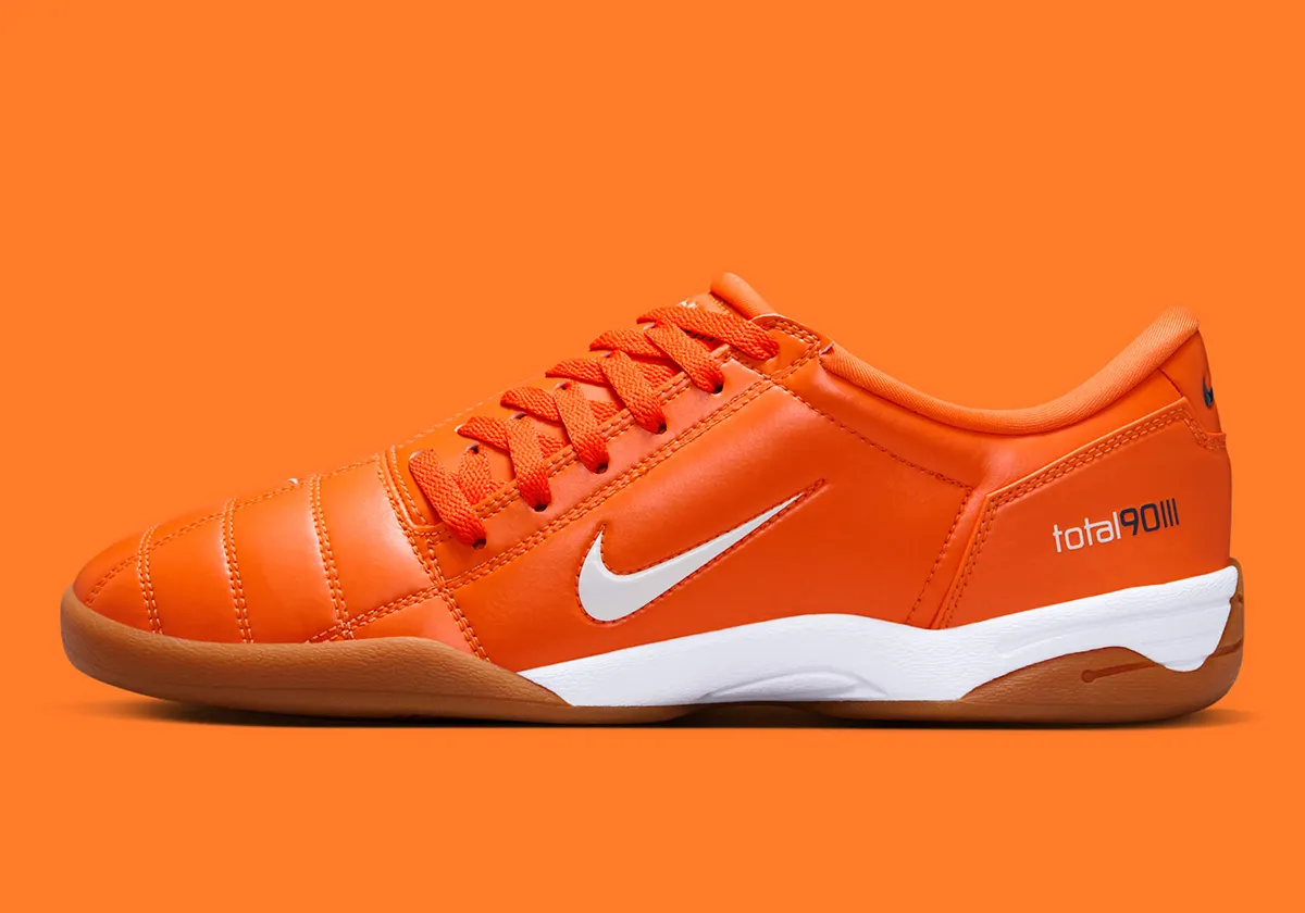 Nike Total 90 III « Safety Orange »