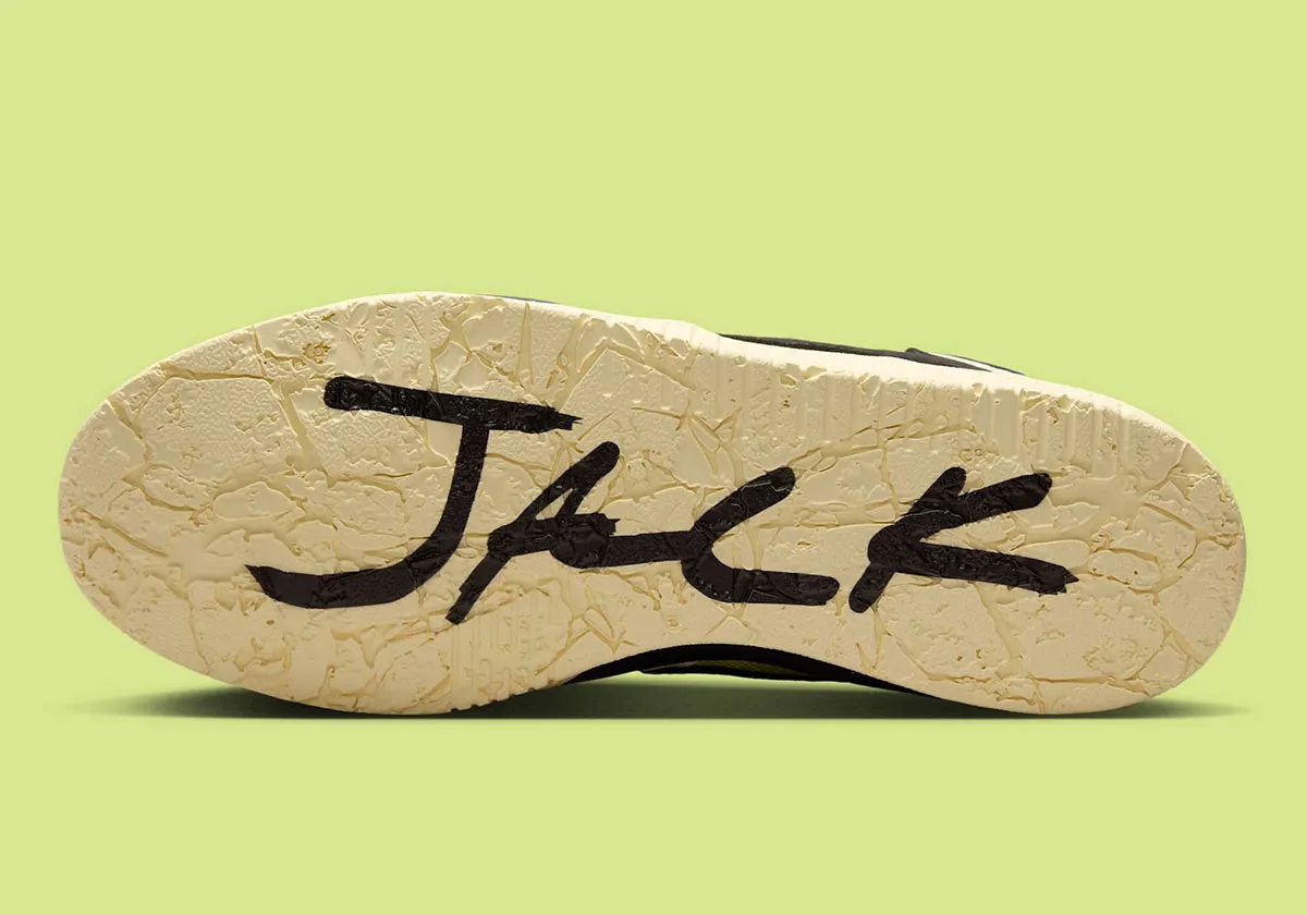 John Cena l’a portée avant tout le monde : la Travis Scott x Jordan Jumpman Jack « Bright Cactus » fait déjà le buzz !