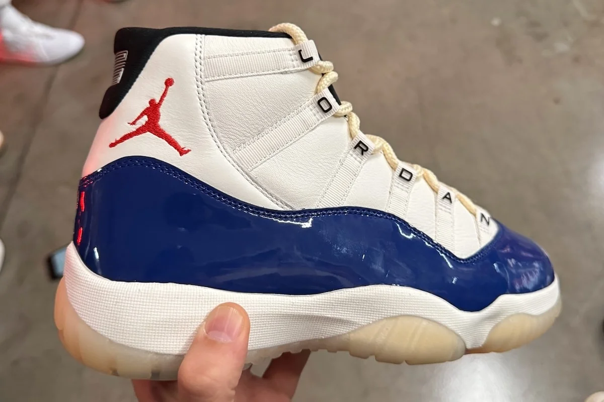 Air Jordan 11 Rare Air 1 La Air Jordan 11 « Rare Air » revient avec un look classique pour une sortie prévue le 1er octobre 2025