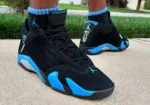 La Air Jordan 14 « Black/University Blue » fera son grand retour après deux décennies d'absence
