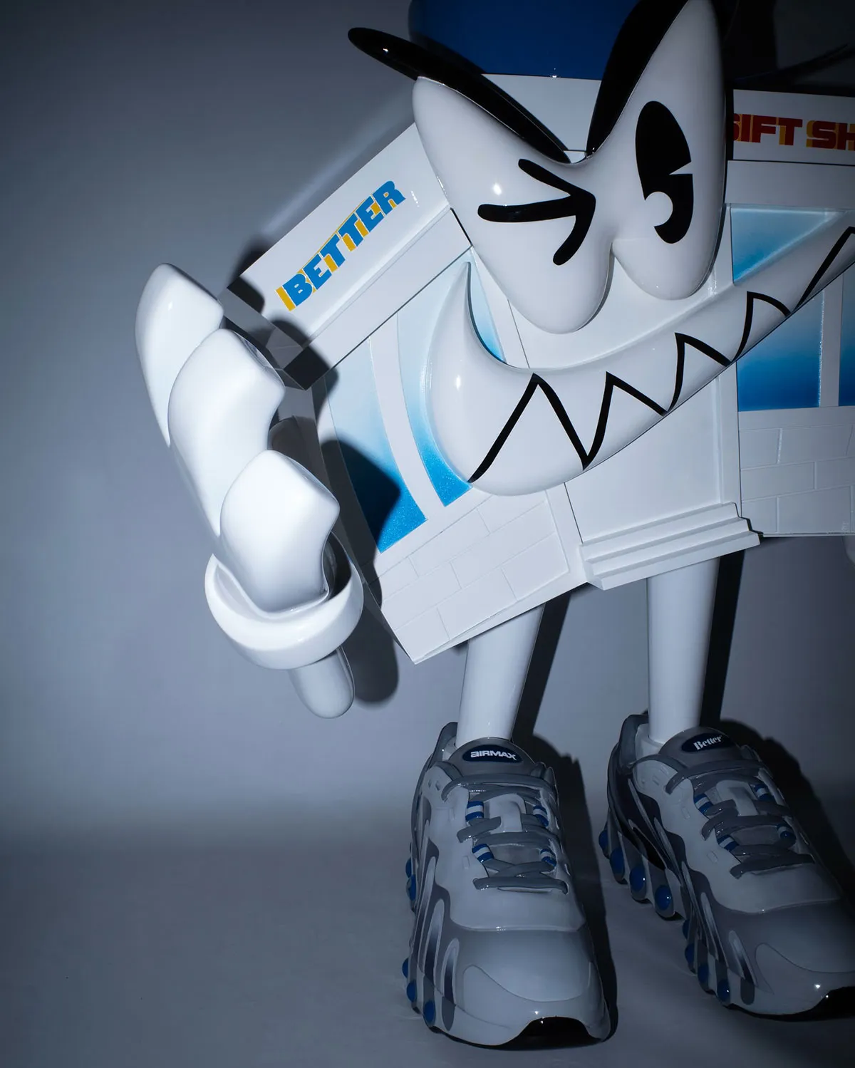 Better x Nike Air Max Dn8 1 Better Gift Shop transforme la Nike Air Max DN8 avec des détails réfléchissants