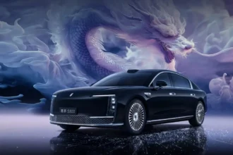 Huawei Maextro S800, la berline électrique ultra-luxueuse chinoise qui veut rivaliser avec Rolls-Royce, mais à un prix beaucoup plus accessible