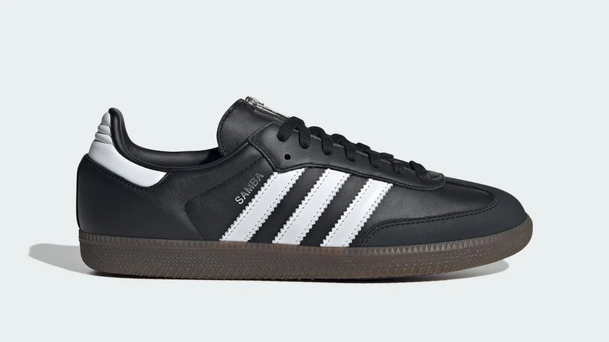 Jeremy Scott x adidas Originals Samba OG 2 Jeremy Scott revisite la adidas Samba avec une fermeture éclair inattendue