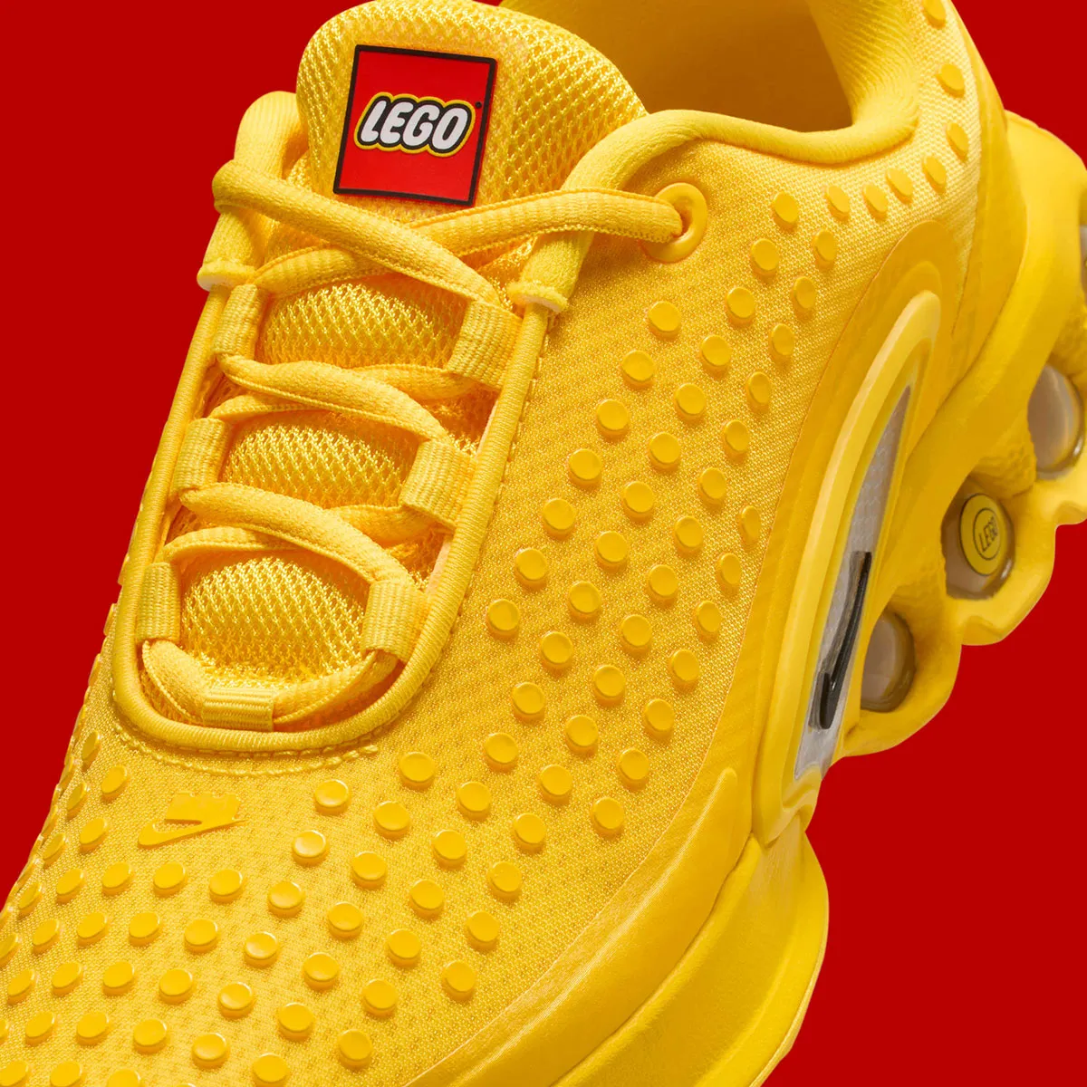 LEGO x Nike Air Max Dn 7 La LEGO x Nike Air Max Dn est enfin disponible avec ses détails ludiques et sa couleur éclatante