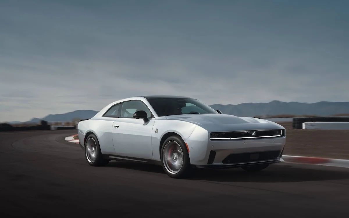 NY Auto Show Dodge Charger Daytona Le Salon de New York 2025, terre promise des bolides impressionnants
