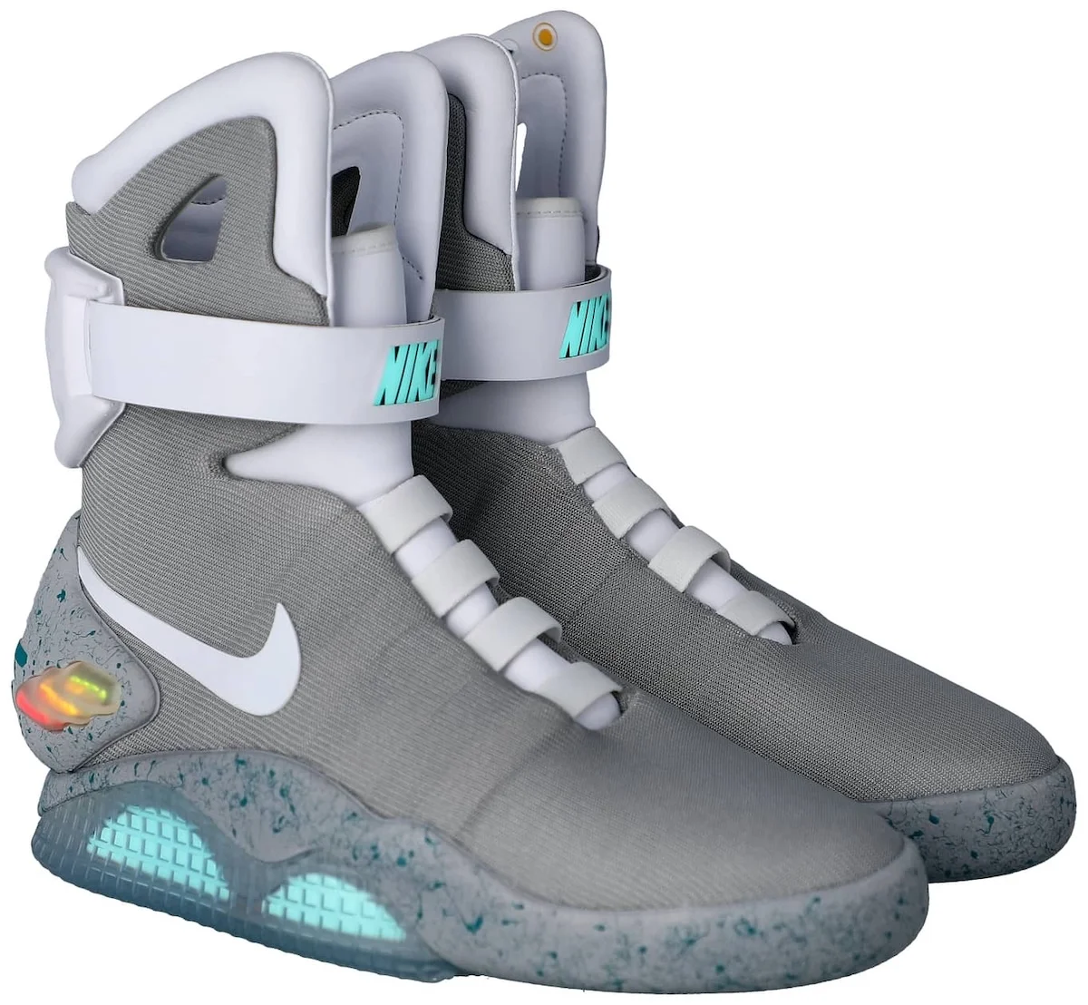 Nike Air Mag 2016 Retour vers le futur encheres 1 Les baskets Nike Air Mag de 2016 « Retour vers le futur 2 » battent tous les records aux enchères