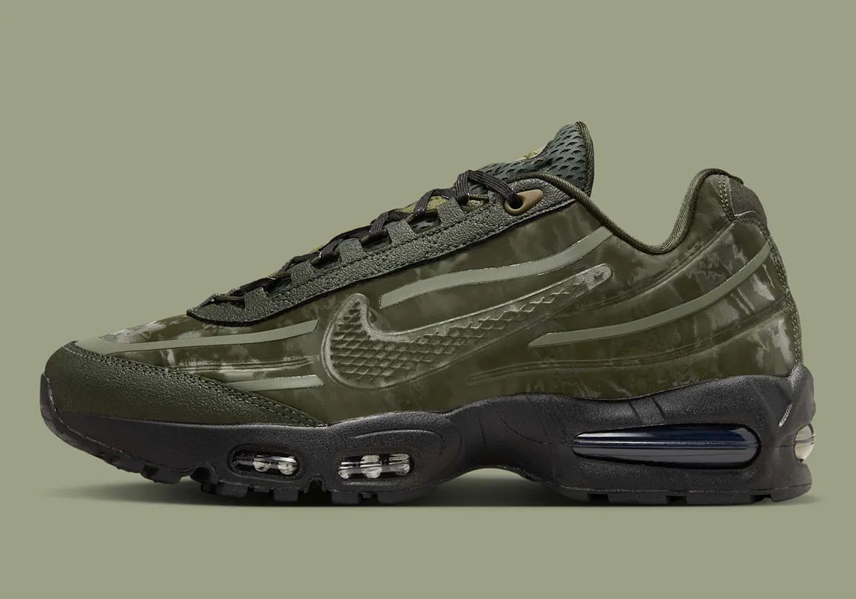 Nike Air Max 95 x Worksout 6 Les premières images de la collaboration Worksout x Nike Air Max 95 ont été dévoilées, ainsi que la date de sortie