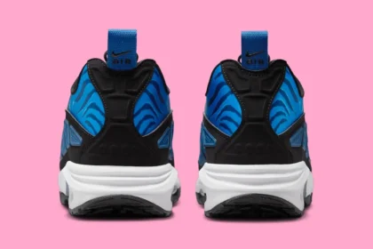 La Nike Air Max Sunder « Blue Camo » apporte une touche électrique et discrète à la collection estivale