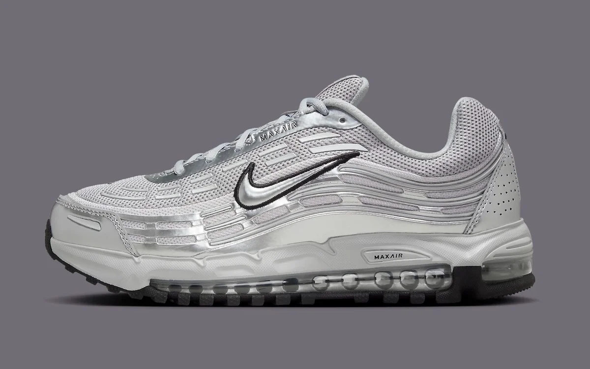 Nike Air Max TL 2.5 Chrome 2 La Nike Air Max TL 2.5 « Chrome » révèle son potentiel rétro-futuriste pour le printemps 2025