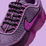 La Nike Air Zoom Spiridon « Hot Fuchsia » marie des matériaux haut de gamme à une chaussure de course classique