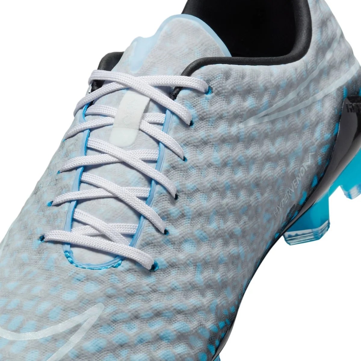 Nike Hypervenom Phantom I Hydra Transform 7 La Nike Hypervenom Phantom I « Hydra Transform » change de couleur au contact de l'eau