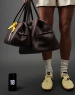 La chaussure Nike x JacuMoon Shoe rend hommage à l'héritage historique de la Waffle Racing