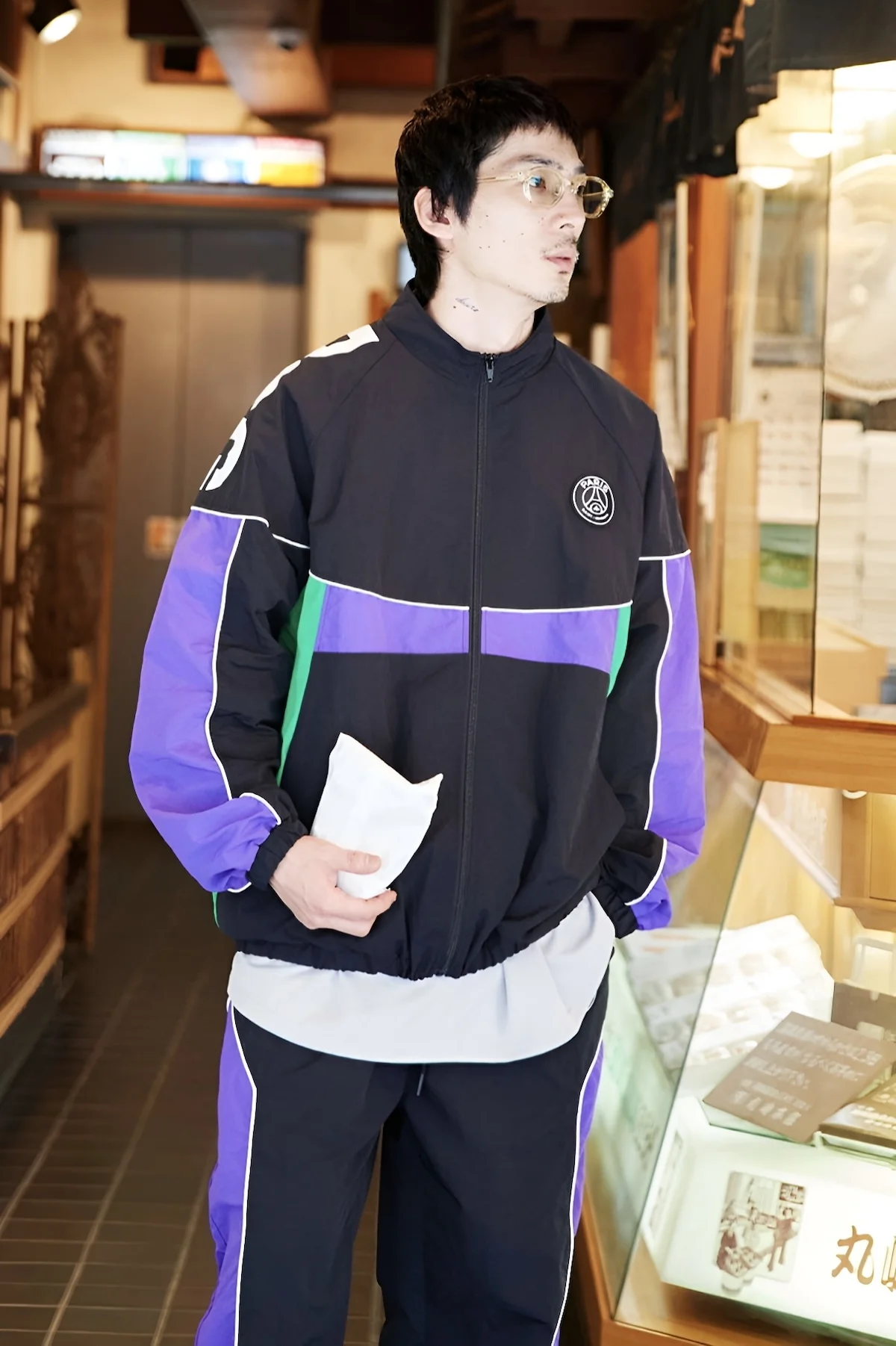 Paris Saint Germain x Evangelion 5 Le Paris Saint-Germain lance une collection capsule en collaboration avec l'anime culte Evangelion