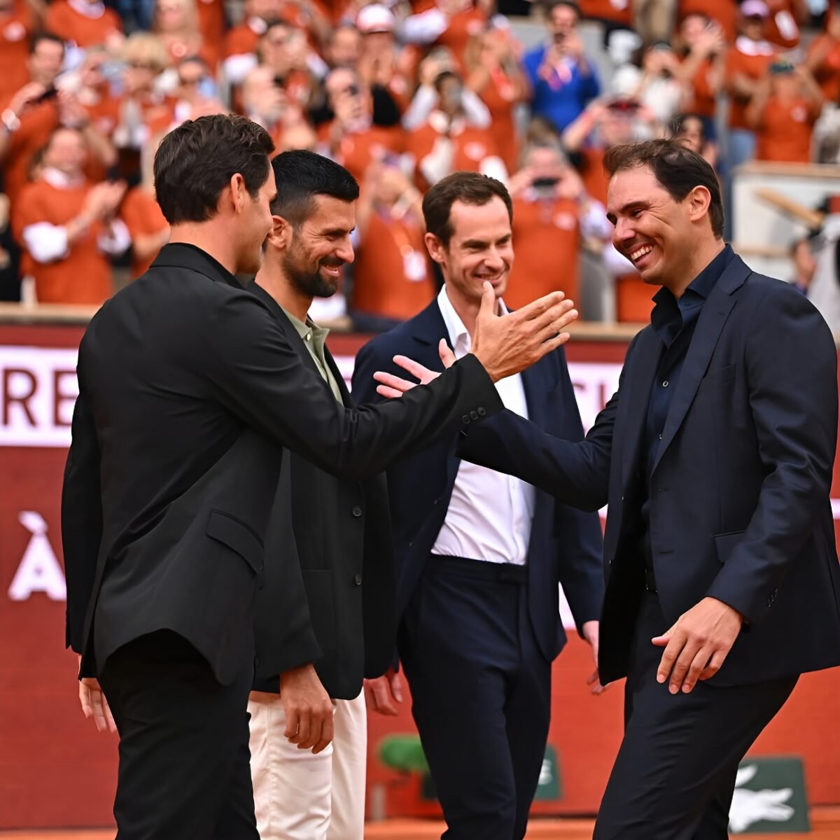 Roland Garros Hommage a Rafael Nadal 1 Rafael Nadal a reçu un hommage historique à Roland Garros devant quinze mille spectateurs conquis