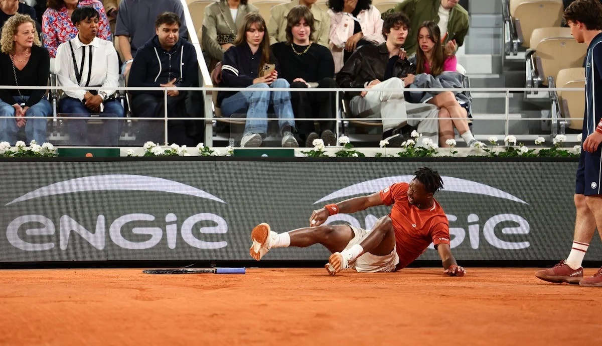 Roland Garros Journee Mardi 27 mai 2025 1 Résumé de la journée du lundi 27 mai à Roland-Garros : Novak Djokovic démarre en trombe, tandis que Gaël Monfils inquiète après sa chute