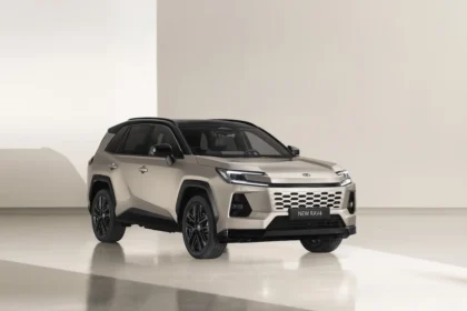 La nouvelle Toyota RAV4 2025 débarque avec une technologie hybride plus performante