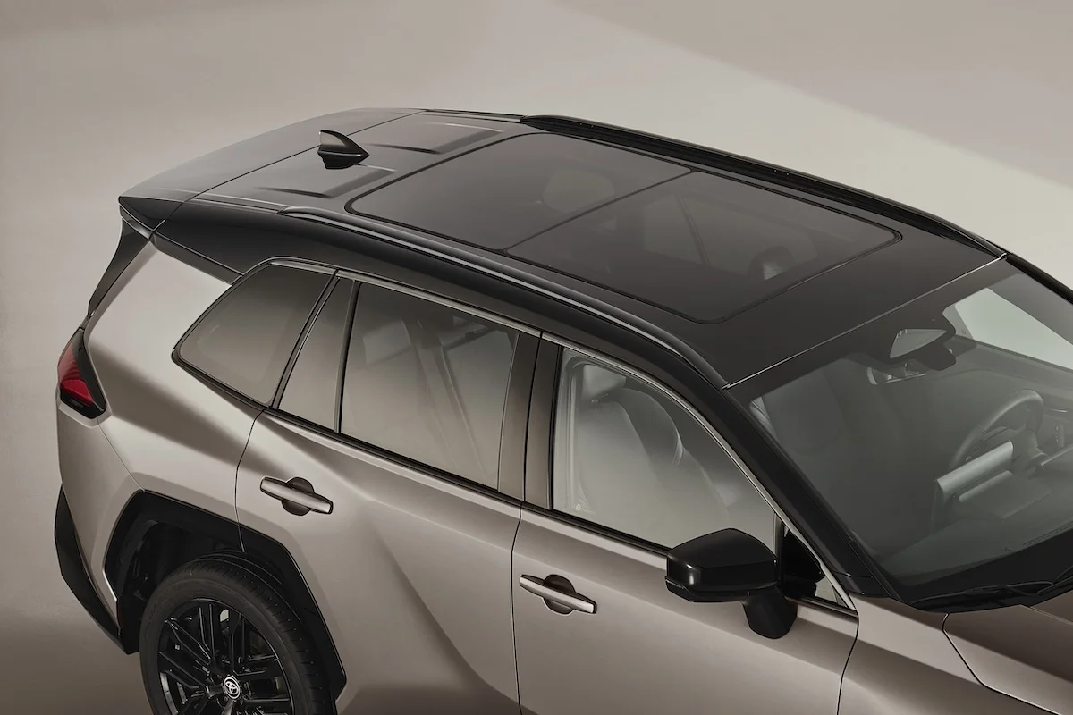 Toyota RAV4 2 La nouvelle Toyota RAV4 2025 débarque avec une technologie hybride plus performante