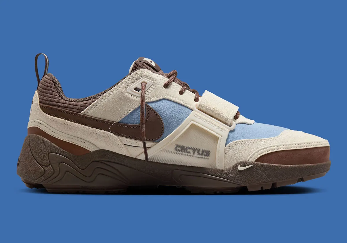 Travis Scott x Nike Zoom Field Jaxx Leche Blue 1 La Travis Scott x Nike Zoom Field Jaxx « Leche Blue » est désormais disponible !