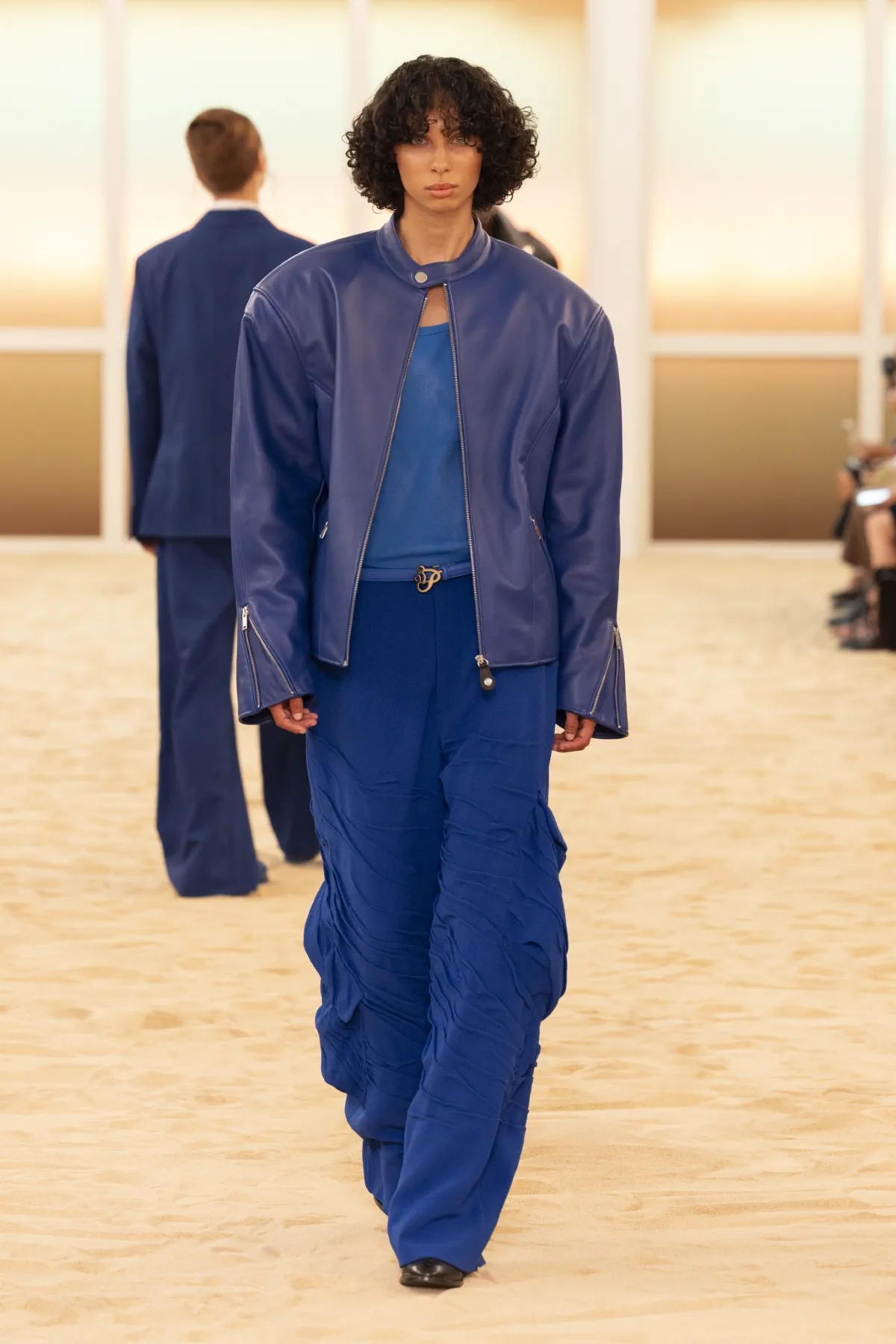 La collection Printemps 2026 de 3.PARADIS révèle une poésie du temps suspendu dans le désert