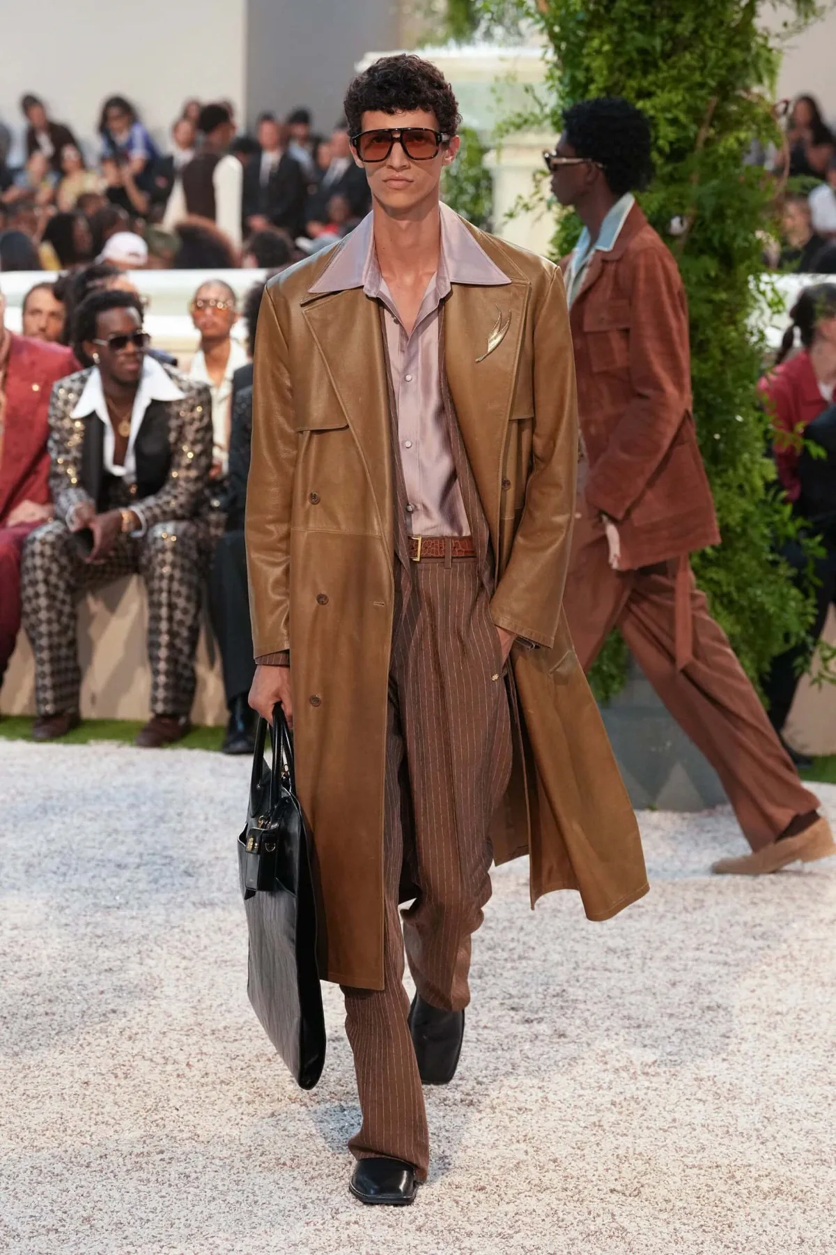 La collection printemps 2026 d'AMIRI transforme la mode en expérience hôtelière californienne
