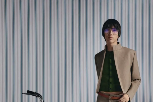 Printemps 2026 chez Acne Studios : un nouveau chapitre masculin