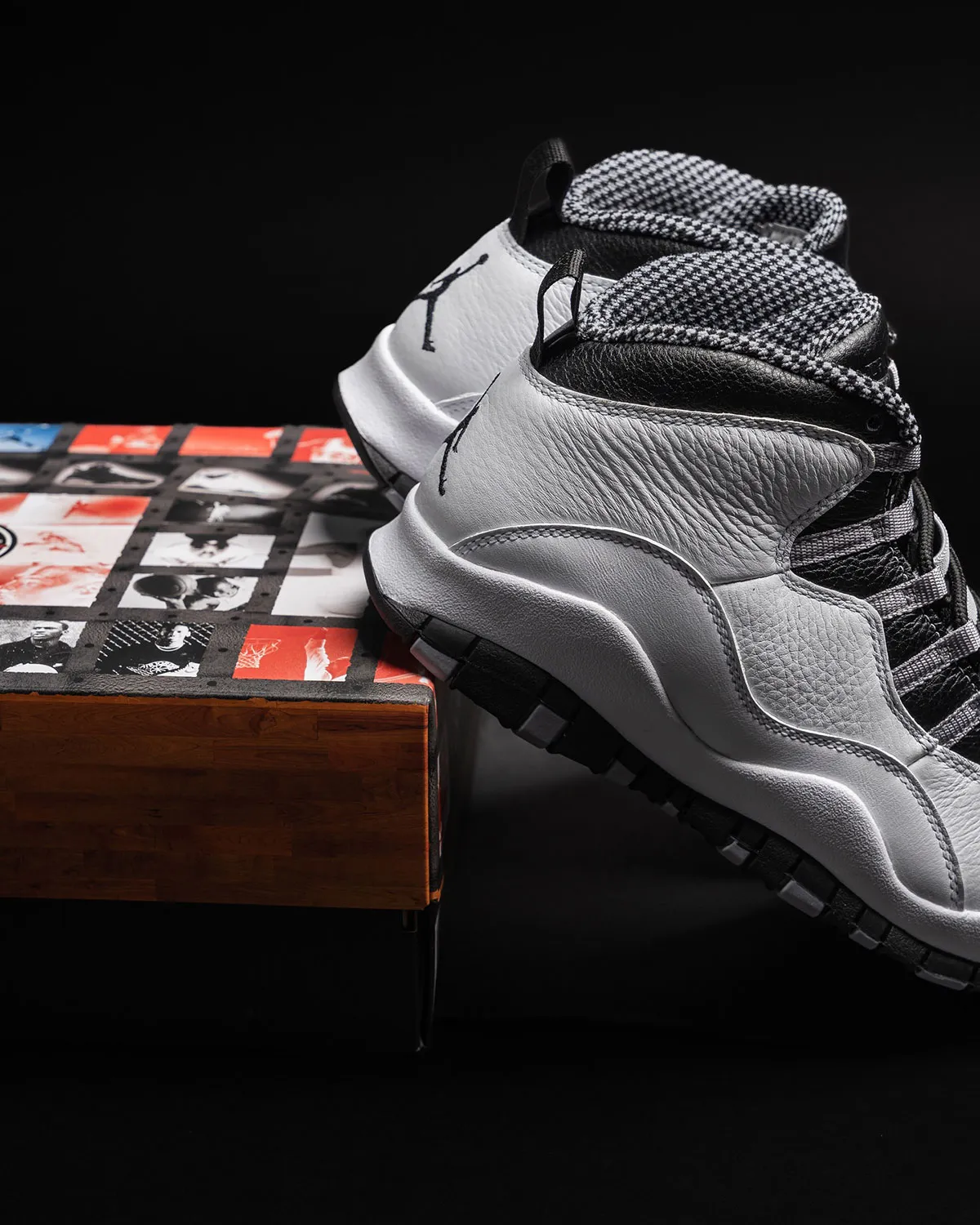 Air Jordan 10 Steel Official Images 7 De nouvelles images de la Air Jordan 10 « Steel » ont été leakées