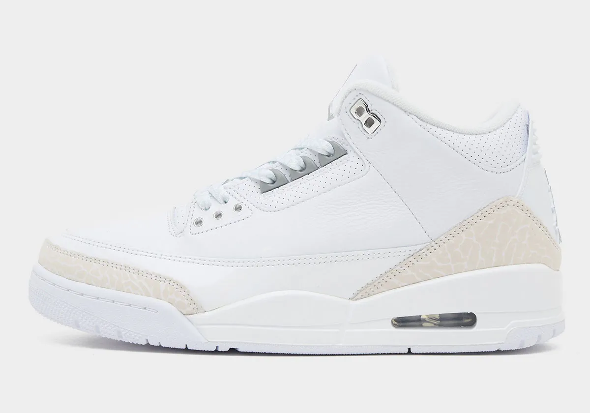 Air Jordan 3 Pure Money 2 La Air Jordan 3 « Pure Money » revient illuminer l'été 2025