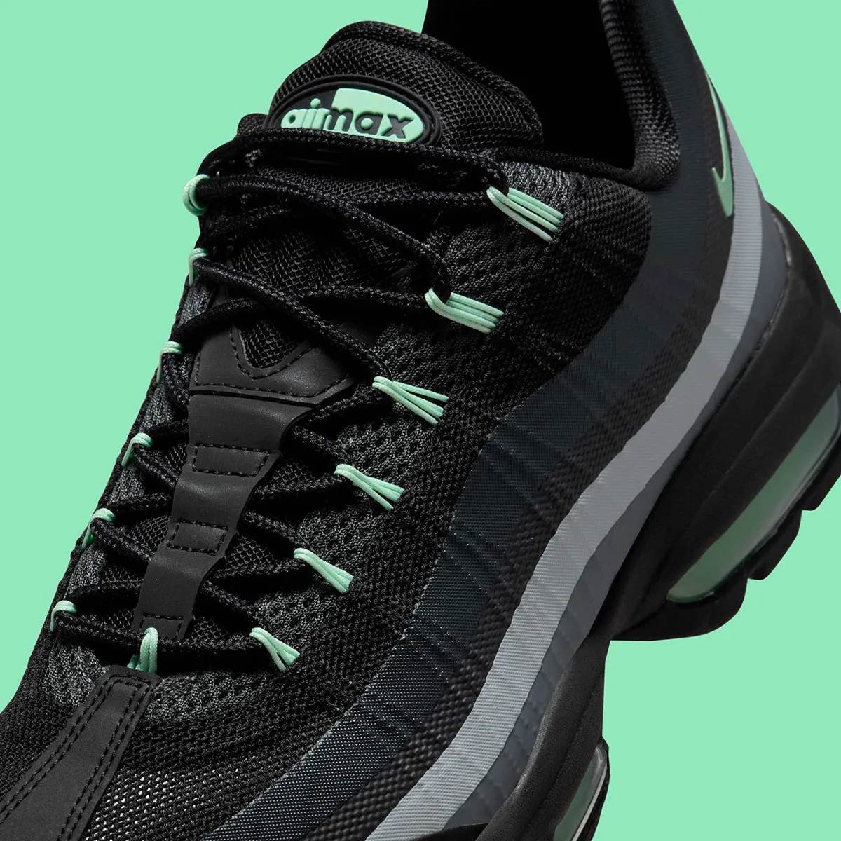 Air Max 95 Ultra Mint Foam 5 La Nike Air Max 95 « Ultra Mint » Foam arrive cet automne, avec ses touches de menthe