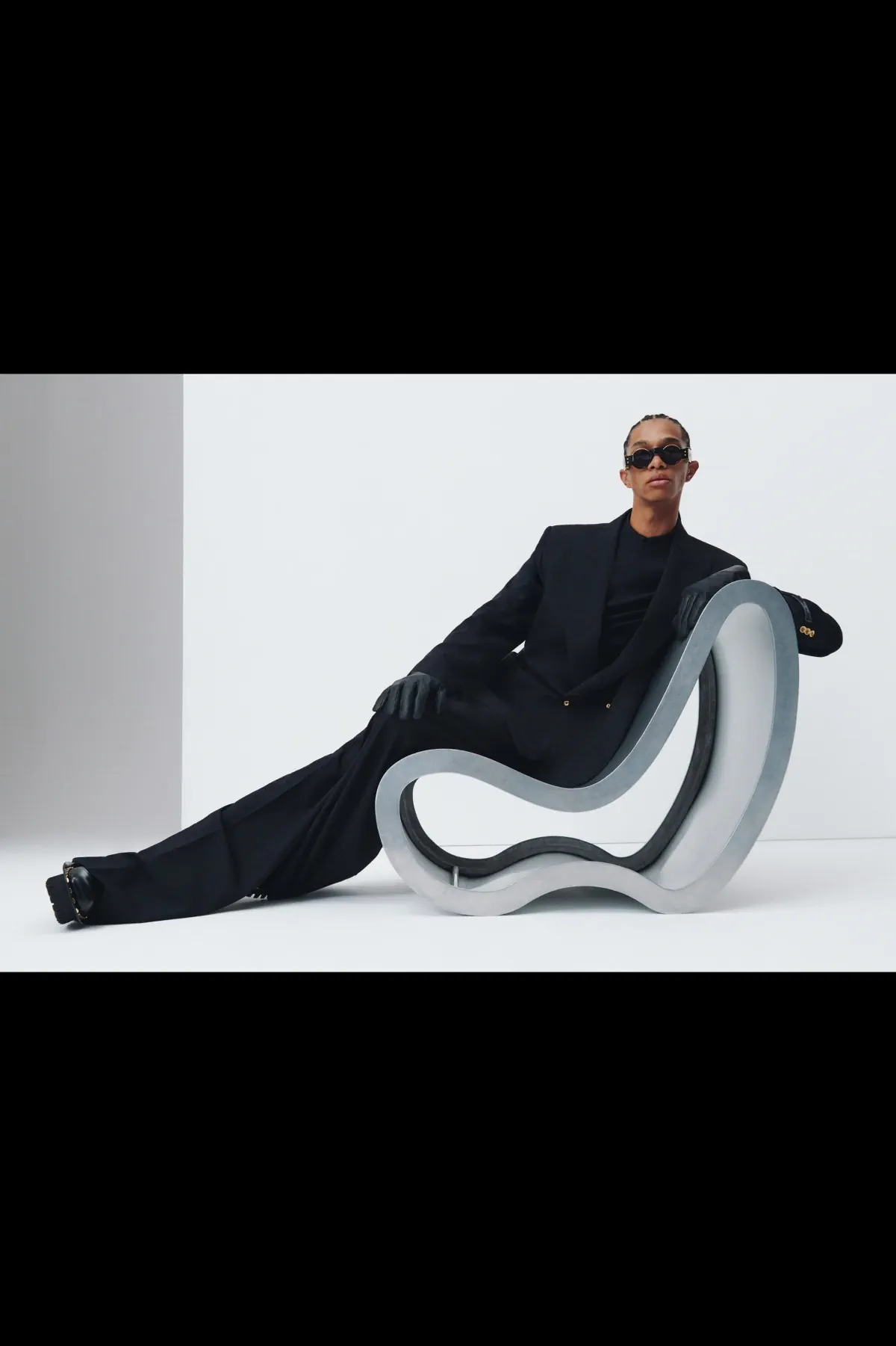 La collection croisière 2026 de Balmain réinvente la masculinité