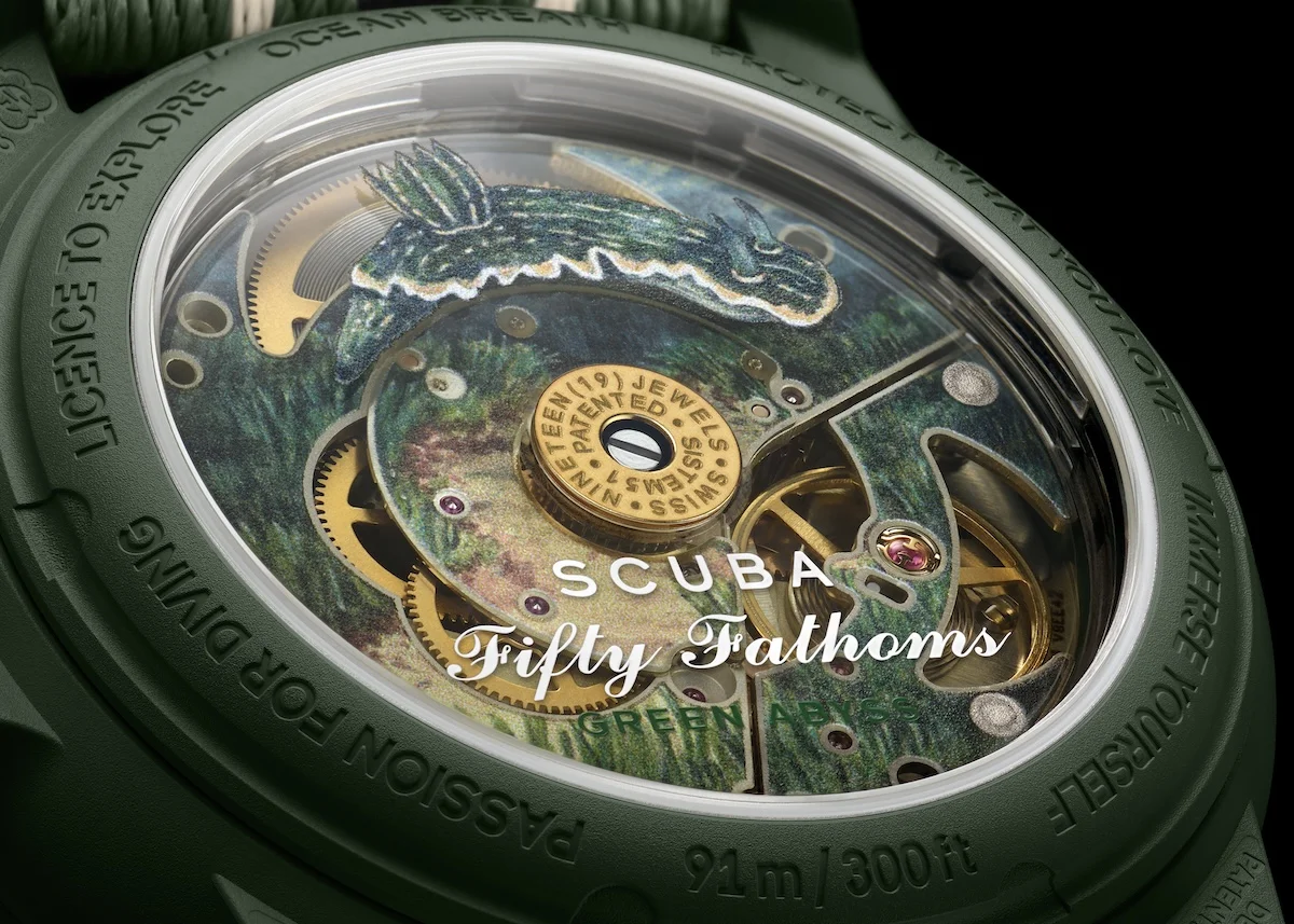 Blancpain x Swatch GREEN ABYSS 5 La nouvelle montre Blancpain x Swatch GREEN ABYSS adopte une esthétique militaire pour séduire les amateurs de plongée