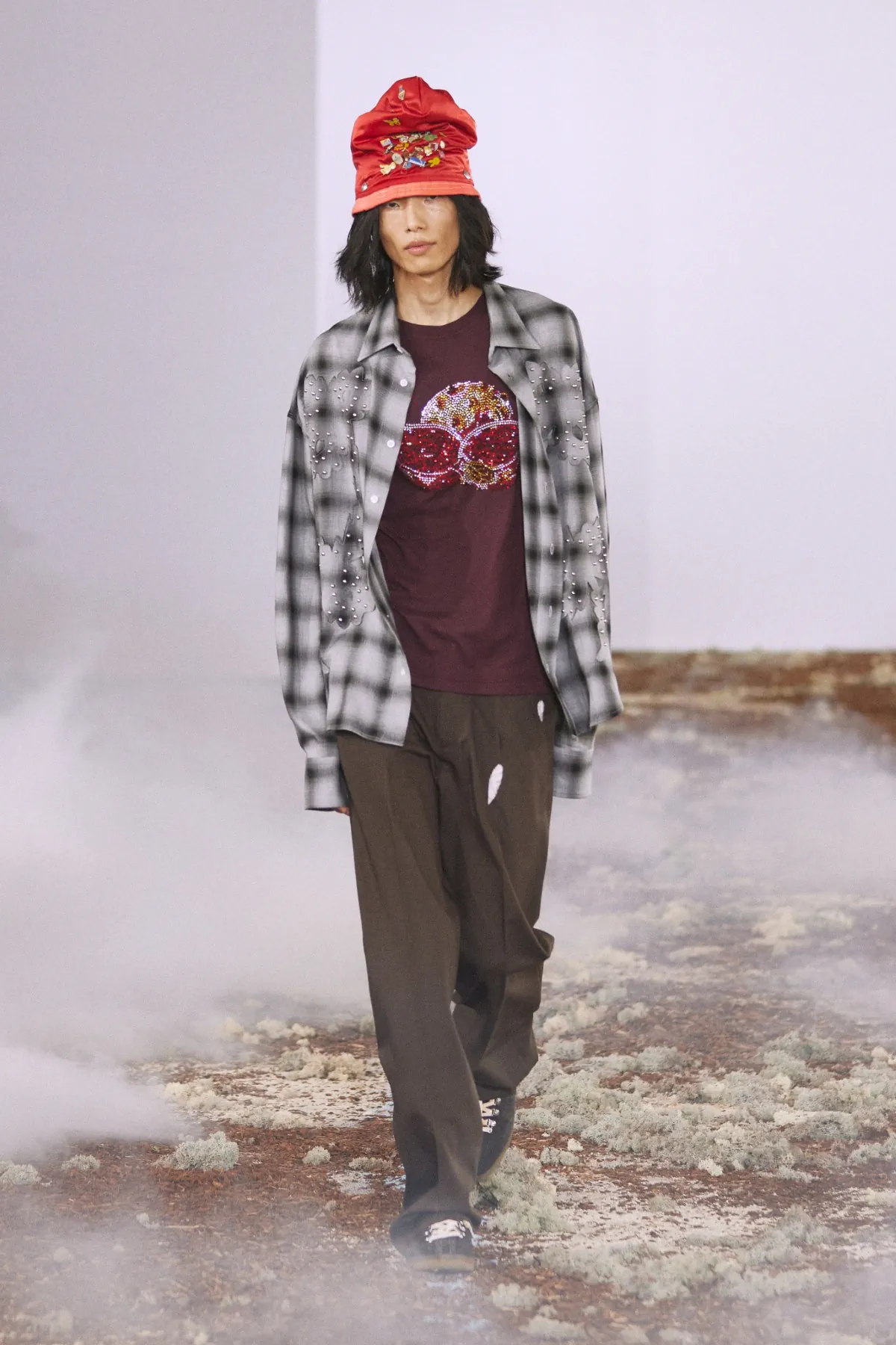 Anthony Alvarez Graff présente sa collection printemps 2026 de BLUEMARBLE, entre terre et ciel